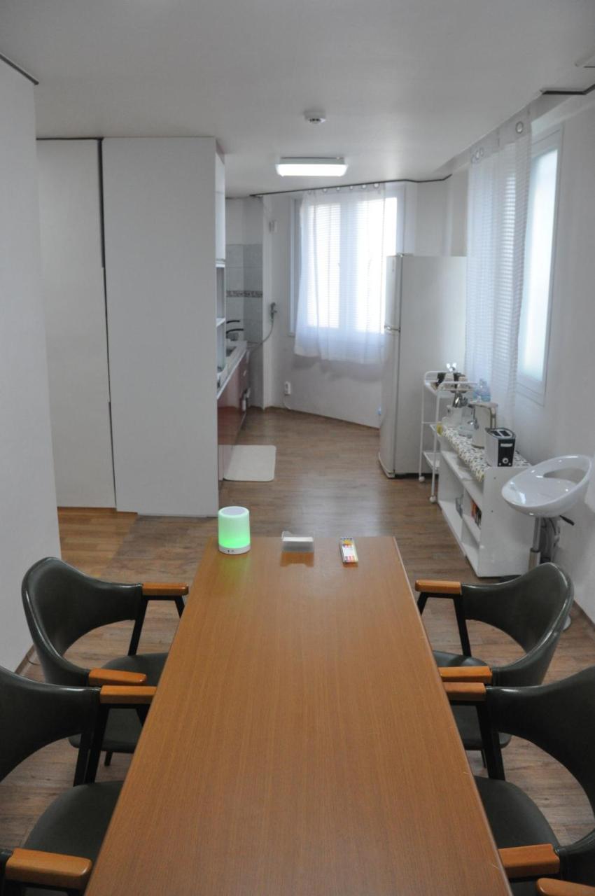 Gwangju Songjeong Station Guesthouse Gwangju Metropolitan City Dış mekan fotoğraf